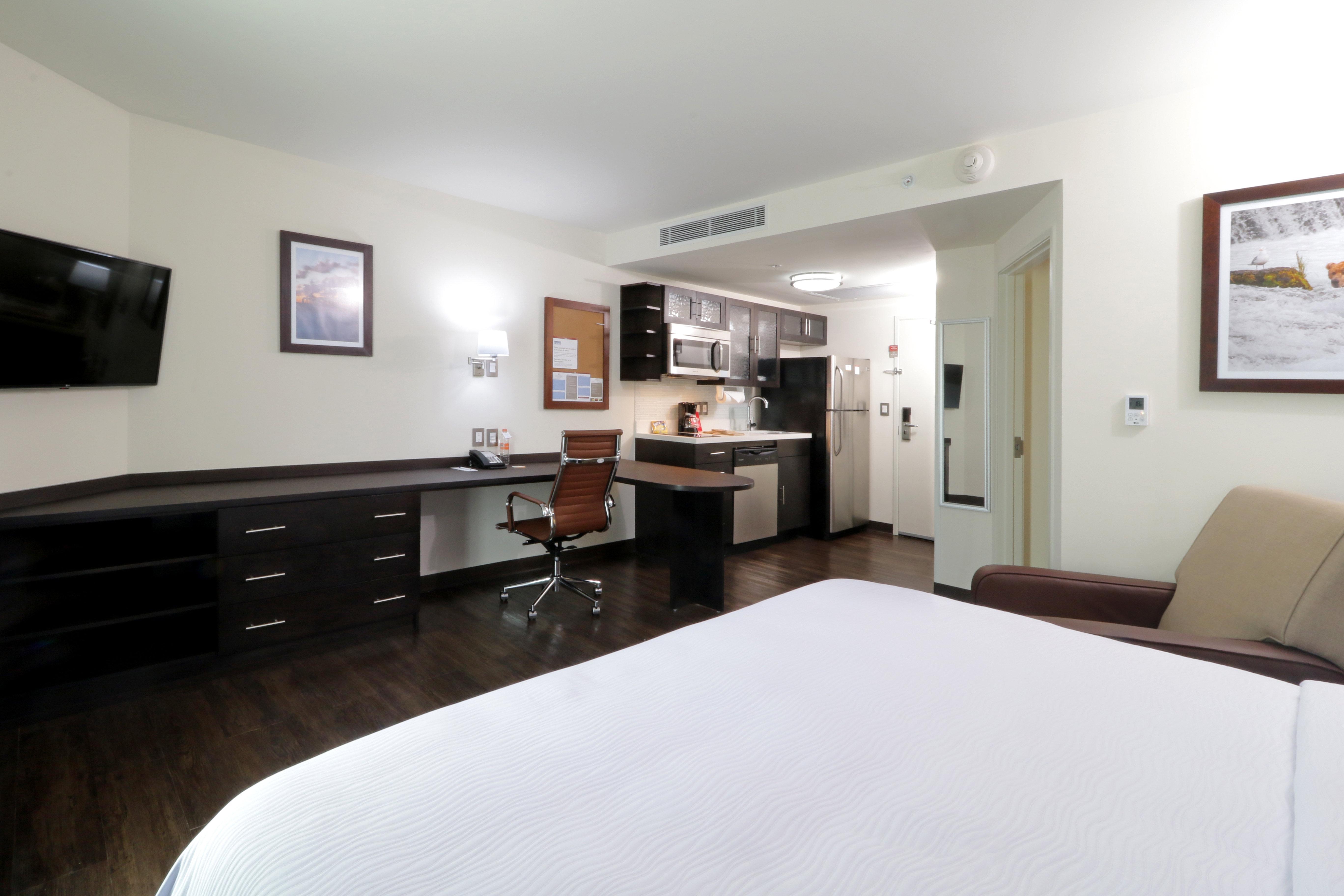 Candlewood Suites Celaya Celaya  Ngoại thất bức ảnh