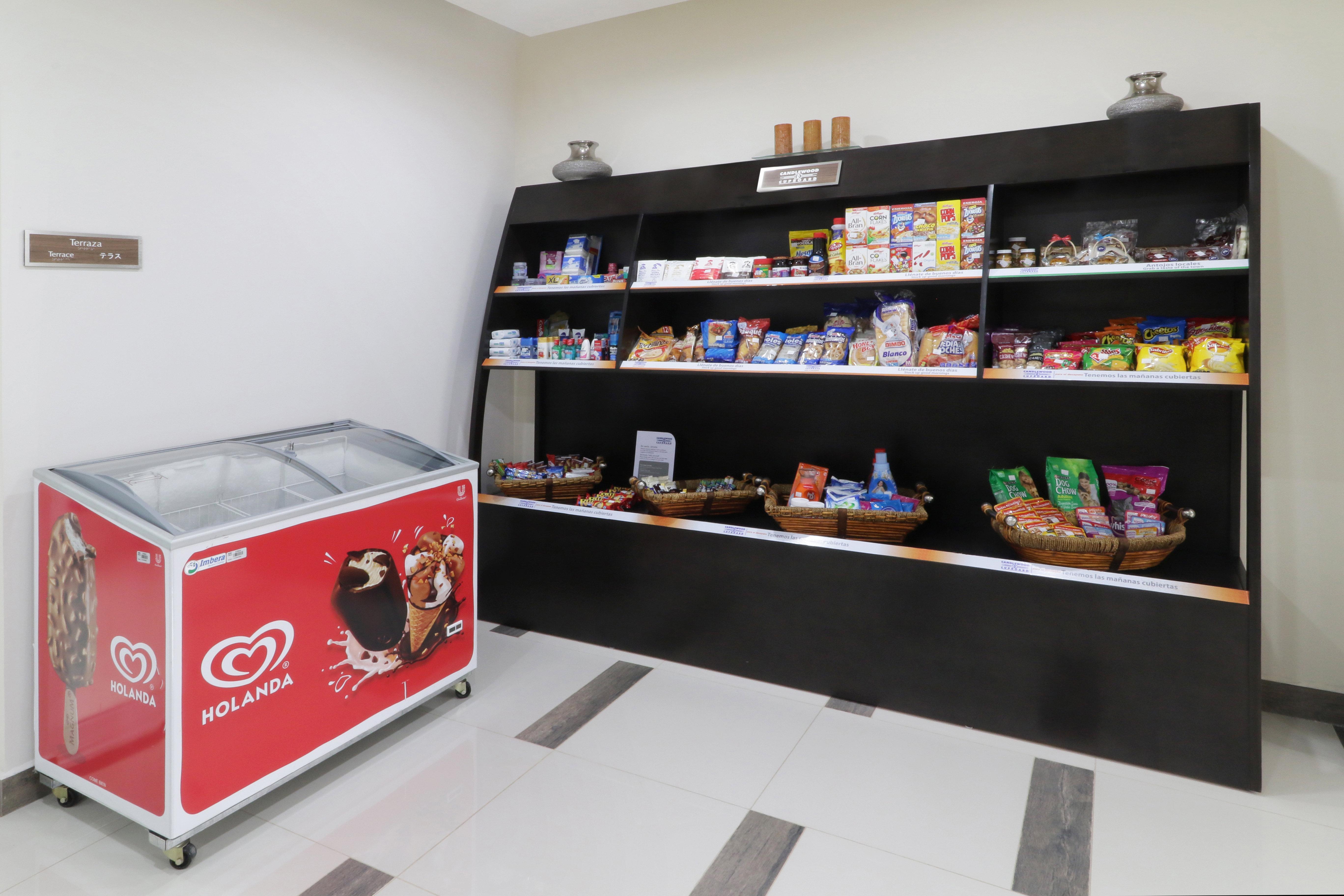 Candlewood Suites Celaya Celaya  Ngoại thất bức ảnh